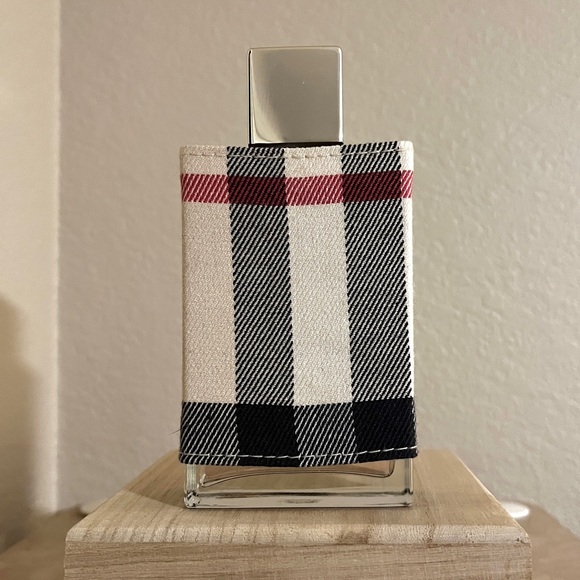 Burberry London Perfume - Picture 2 of 6